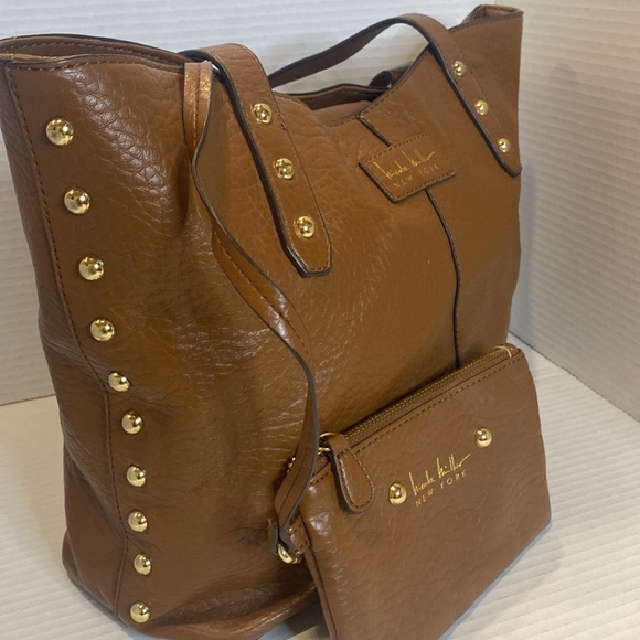 Nicole Miller Shoulder Handbag - Picture 3 of 10